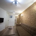 Santa Catalina Center Apartment