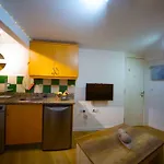 Santa Catalina Center Apartment